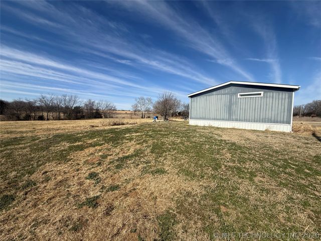 20277 S 270 Road, Morris, OK 74445