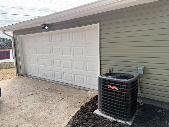 1411 Fairview Road, Stockbridge, GA 30281