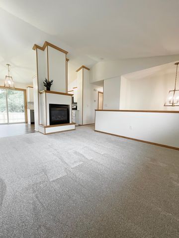 2011 Lake View Drive, Prior Lake, MN 55352