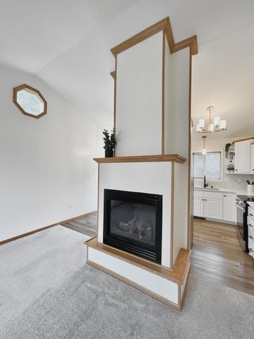 2011 Lake View Drive, Prior Lake, MN 55352