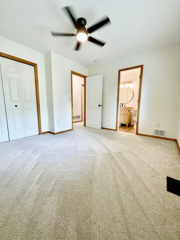 2011 Lake View Drive, Prior Lake, MN 55352