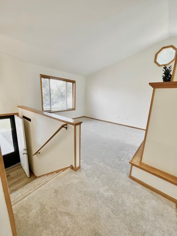 2011 Lake View Drive, Prior Lake, MN 55352