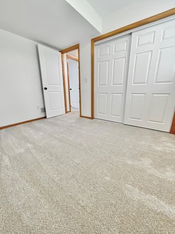 2011 Lake View Drive, Prior Lake, MN 55352