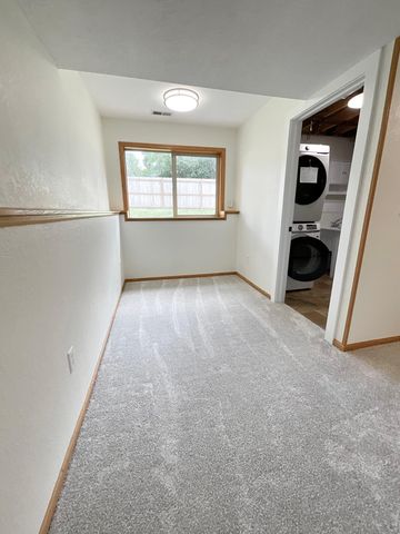 2011 Lake View Drive, Prior Lake, MN 55352