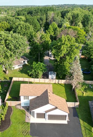 2011 Lake View Drive, Prior Lake, MN 55352