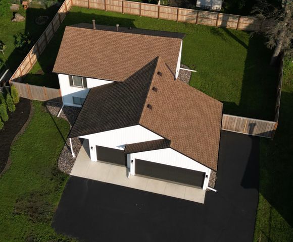 2011 Lake View Drive, Prior Lake, MN 55352