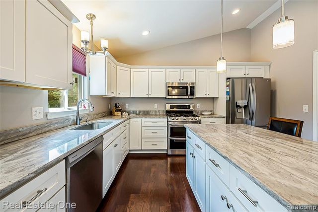 16314 Red Fox Trail, Linden, MI 48451