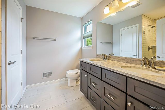 16314 Red Fox Trail, Linden, MI 48451