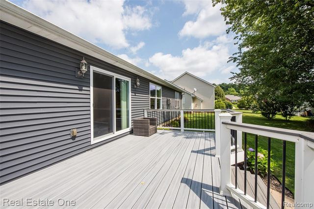 16314 Red Fox Trail, Linden, MI 48451