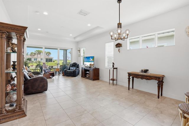 25007 SW Alberti Way, Port St. Lucie, FL 34986