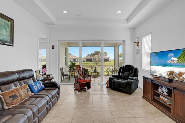 25007 SW Alberti Way, Port St. Lucie, FL 34986