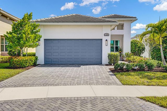 25007 SW Alberti Way, Port St. Lucie, FL 34986