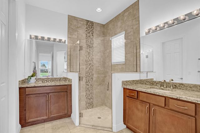 25007 SW Alberti Way, Port St. Lucie, FL 34986
