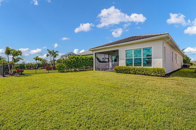 25007 SW Alberti Way, Port St. Lucie, FL 34986