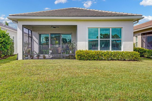 25007 SW Alberti Way, Port St. Lucie, FL 34986