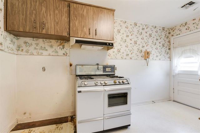 524 SW 51st Street, Oklahoma City, OK 73109