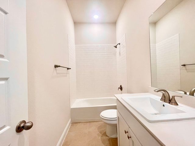 1632 Estivella Drive, Little Elm, TX 75068