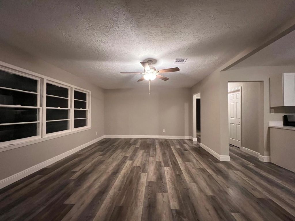 431 Grafton Street, La Marque, TX 77568