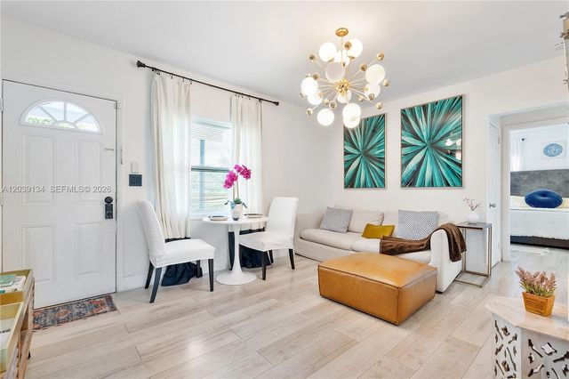 8270 NE 1st Place 3, Miami, FL 33138