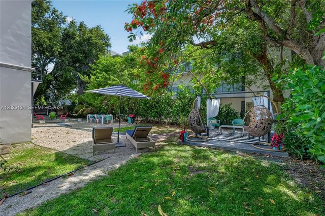 8270 NE 1st Place 3, Miami, FL 33138