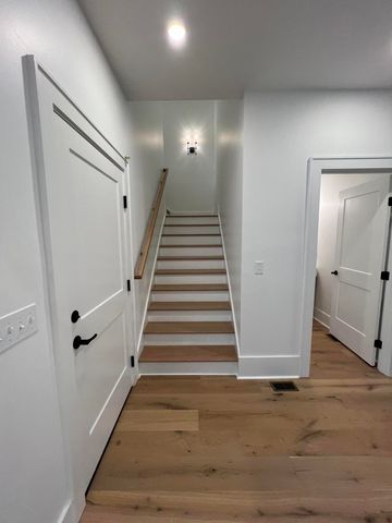 498 Hargis Road, Signal Mountain, TN 37377