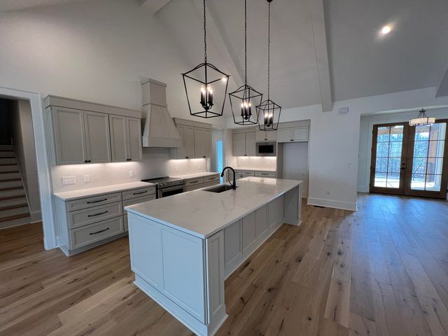 498 Hargis Road, Signal Mountain, TN 37377