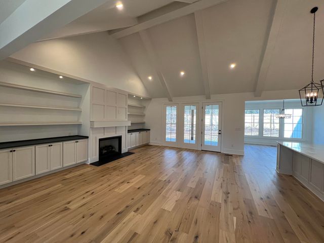 498 Hargis Road, Signal Mountain, TN 37377