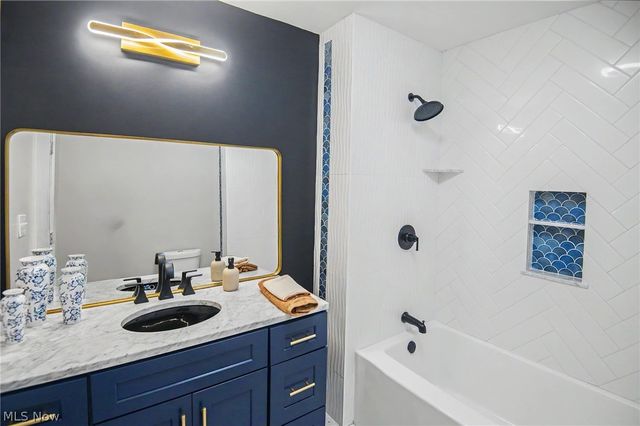 1619 N Carnegie Avenue, Niles, OH 44446
