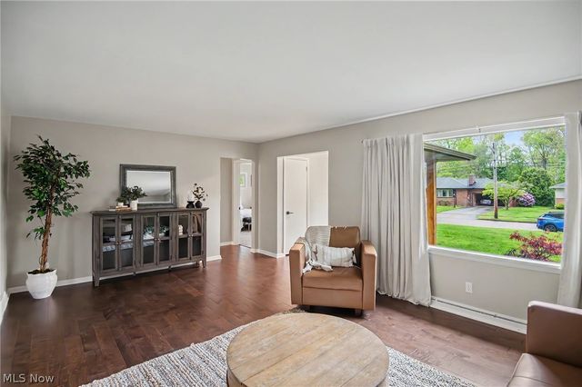 1619 N Carnegie Avenue, Niles, OH 44446