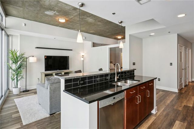 44 Peachtree Place NW 1429, Atlanta, GA 30309