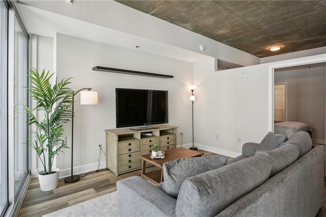 44 Peachtree Place NW 1429, Atlanta, GA 30309