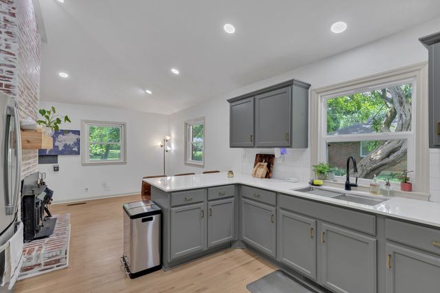 457 Ewing Ln, Nashville, TN 37207