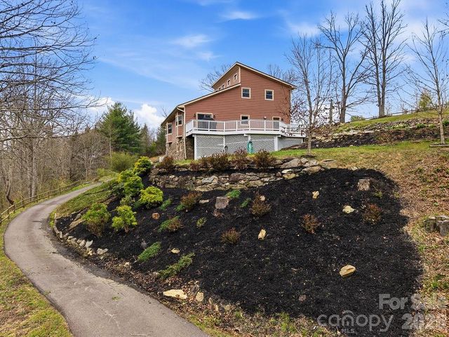 93 Hidden Falls Drive, Asheville, NC 28804