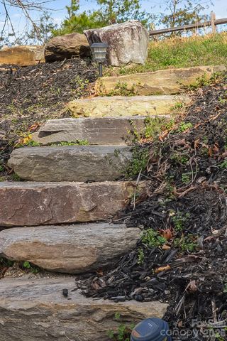 93 Hidden Falls Drive, Asheville, NC 28804