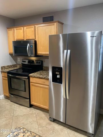 494 W Cotton Lane, Gilbert, AZ 85233