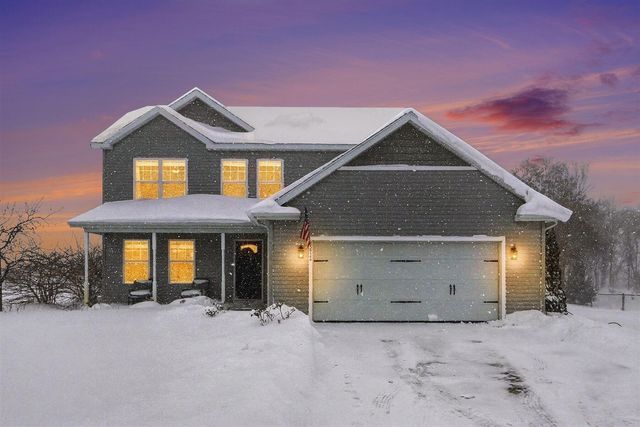 50160 Willis Street, Paw Paw, MI 49079