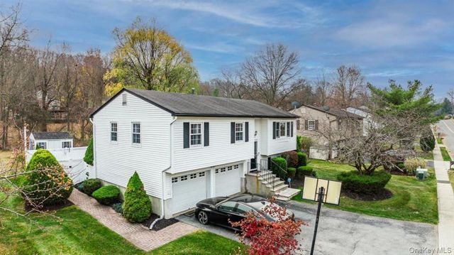 13 Newbury Street, Monroe, NY 10950