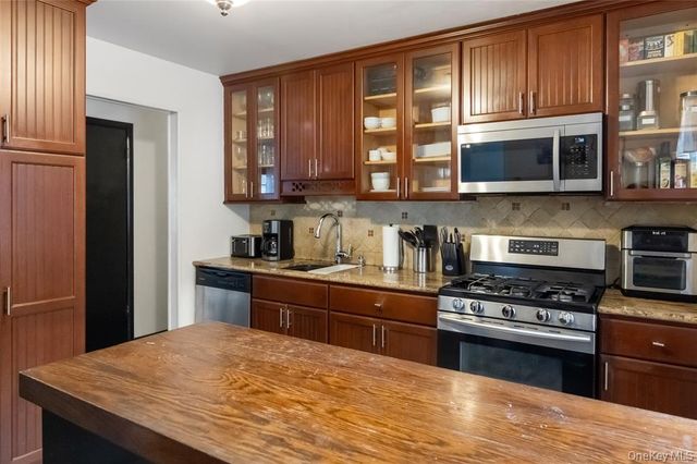 13 Newbury Street, Monroe, NY 10950