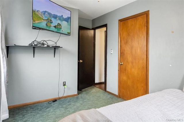 13 Newbury Street, Monroe, NY 10950