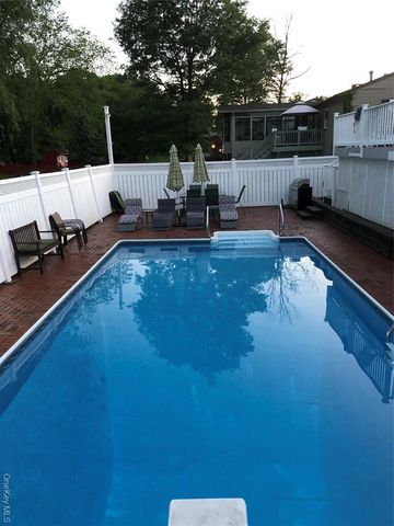 13 Newbury Street, Monroe, NY 10950