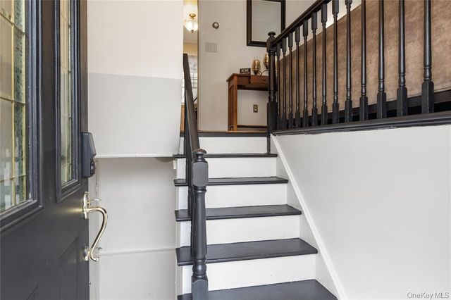 13 Newbury Street, Monroe, NY 10950