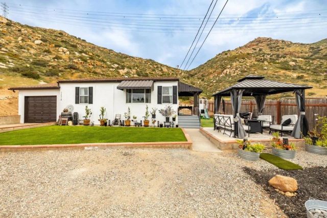 13510 Willow Road, Lakeside, CA 92040