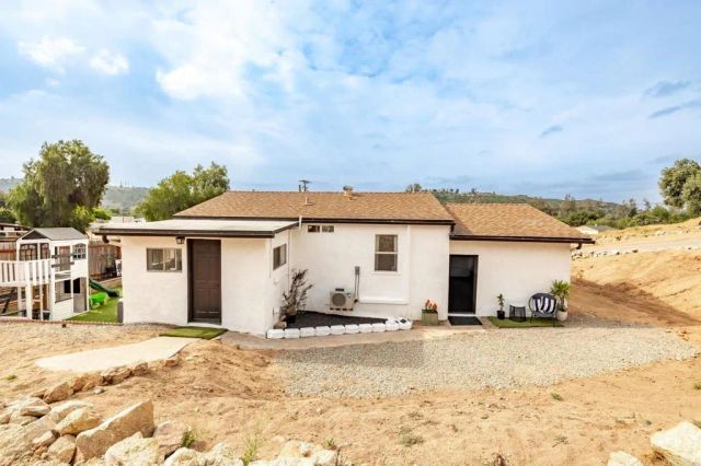 13510 Willow Road, Lakeside, CA 92040