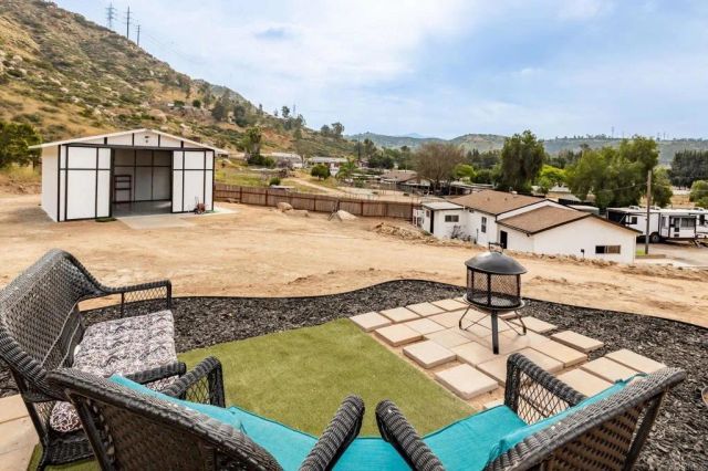 13510 Willow Road, Lakeside, CA 92040