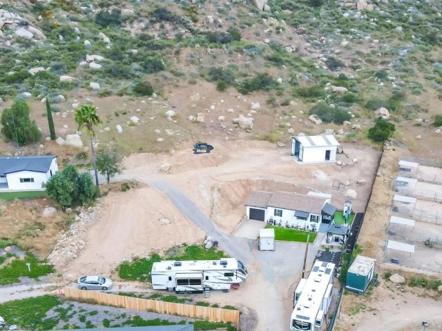 13510 Willow Road, Lakeside, CA 92040