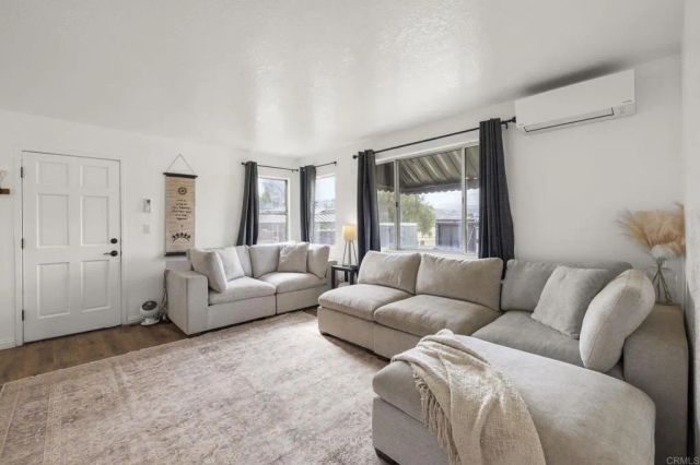 13510 Willow Road, Lakeside, CA 92040