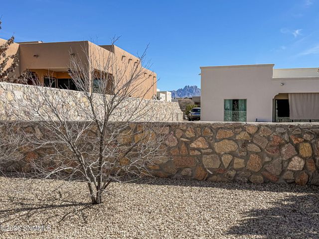 3080 Chippewa Summit Drive, Las Cruces, NM 88011
