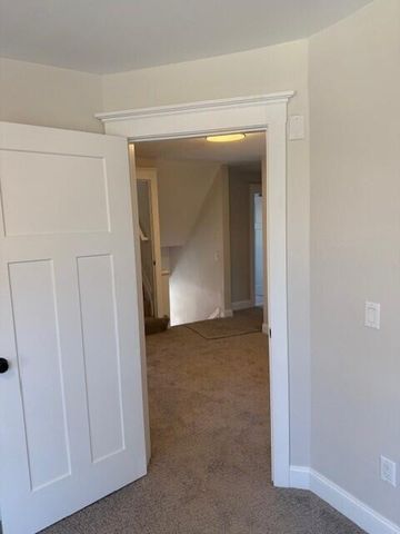 54 Massachusetts Street, Highland Park, MI 48203