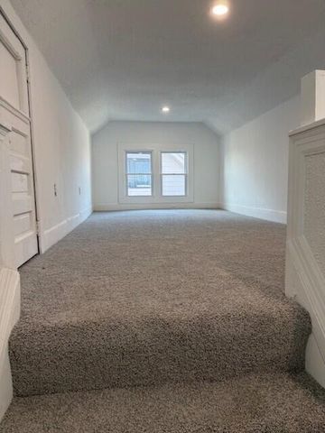 54 Massachusetts Street, Highland Park, MI 48203