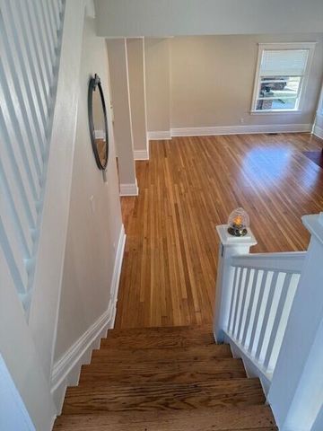 54 Massachusetts Street, Highland Park, MI 48203